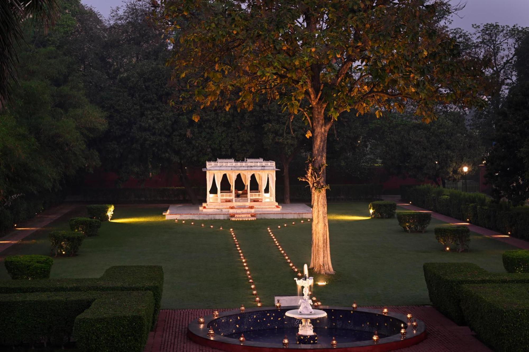 Taj Nadesar Palace Varanasi Eksteriør bilde