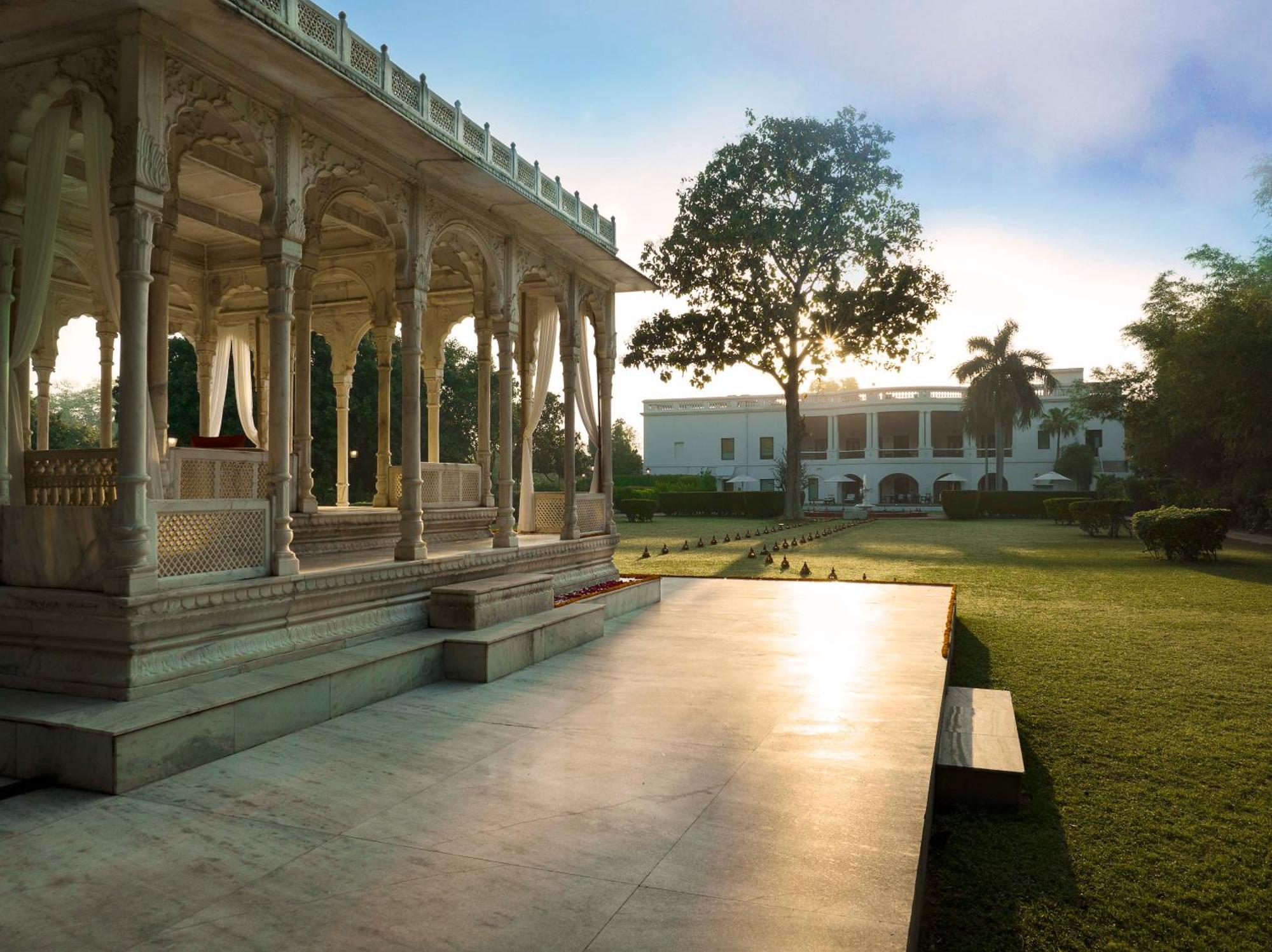 Taj Nadesar Palace Varanasi Eksteriør bilde