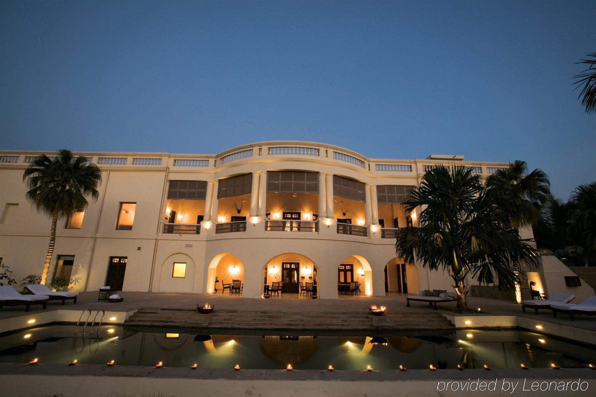 Taj Nadesar Palace Varanasi Eksteriør bilde